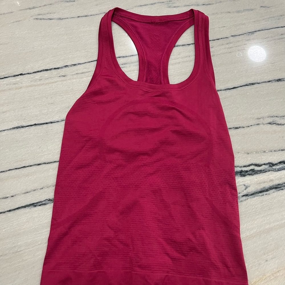 Lululemon Swiftly tech racerback tank 2.0 *race length